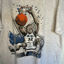 Load image into Gallery viewer, Shaquille O&#39;Neal Caricature Orlando Magic T-Shirt (XL)
