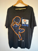 Load image into Gallery viewer, Taz Cleveland Cavaliers T-Shirt (XL)
