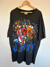 Load image into Gallery viewer, Taz New York Giants T-Shirt (XL)

