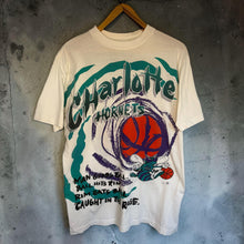 Load image into Gallery viewer, Charlotte Hornets 'Double Sided' T-Shirt (M)
