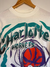 Load image into Gallery viewer, Charlotte Hornets 'Double Sided' T-Shirt (M)
