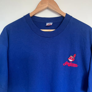Cleveland Indians Embroidered T-Shirt (L)