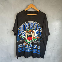 Load image into Gallery viewer, Taz Dallas Cowboys T-Shirt (XL)
