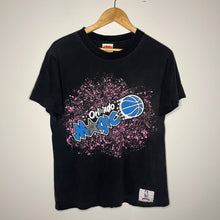 Load image into Gallery viewer, Orlando Magic T-Shirt (S)
