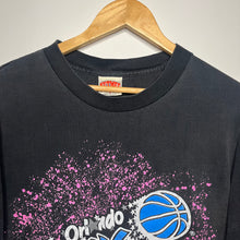 Load image into Gallery viewer, Orlando Magic T-Shirt (S)
