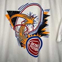 Load image into Gallery viewer, Detroit Pistons Graphic T-Shirt (XXL)
