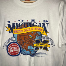 Load image into Gallery viewer, 1989 Michigan Basketball Capital of the World T-Shirt (M)
