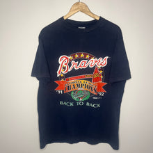 Load image into Gallery viewer, Atlanta Braves National League Champions 1992 World Series T-Shirt (L)
