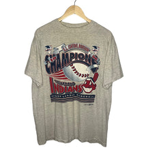 Load image into Gallery viewer, Cleveland Indians &#39;1996 A.L. Central Divison&#39; T-Shirt (L)
