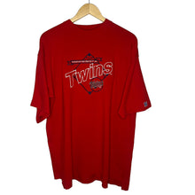 Load image into Gallery viewer, Minnesota Twins &#39;Embroidered&#39; T-Shirt (XL)
