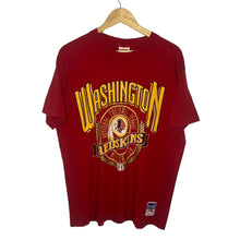 Load image into Gallery viewer, Washington Redskins &#39;NFL Member Club&#39; T-Shirt (L)

