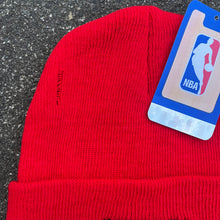 Load image into Gallery viewer, Chicago Bulls Beanie (BNWT)
