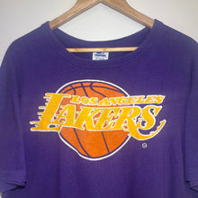 Load image into Gallery viewer, Los Angeles Lakers &#39;Logo&#39; T-Shirt (M)
